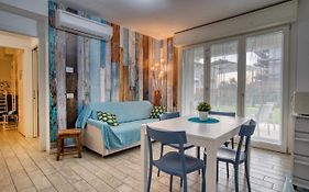 CaseOspitali - CASA AZZURRA incantevole bilocale con giardino